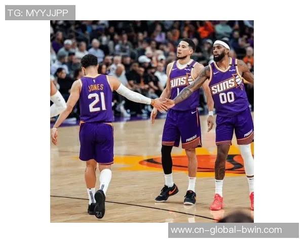 太阳35分大胜！布克33+7火箭旧将迸发，西卡19+5，步行者又伤一人